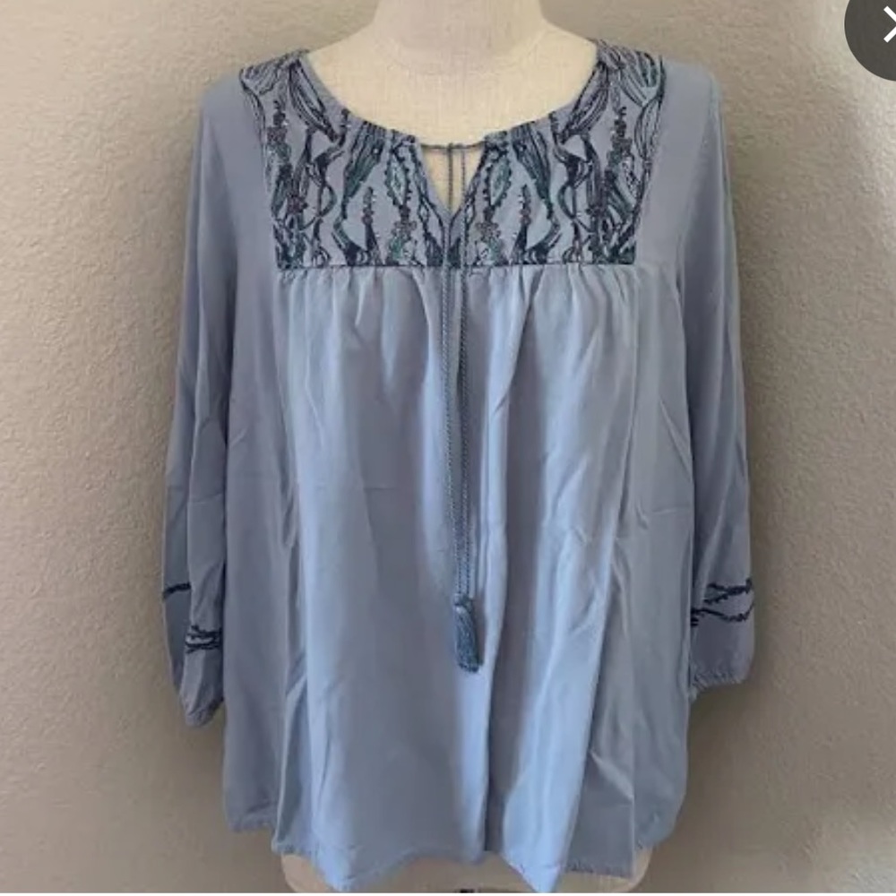 NWT Disney Tops Disney Parks Pandora The World Of Avatar Blouse‼️